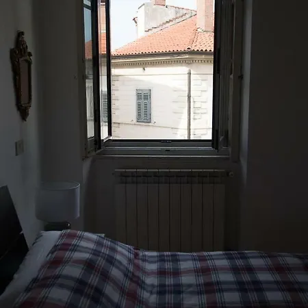 Apartment Charming House Triest